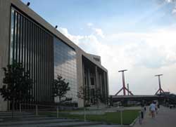 konstnarspalatset-i-Budapest